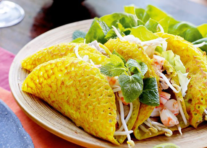 top 10 dishes of vietnam banh xeo